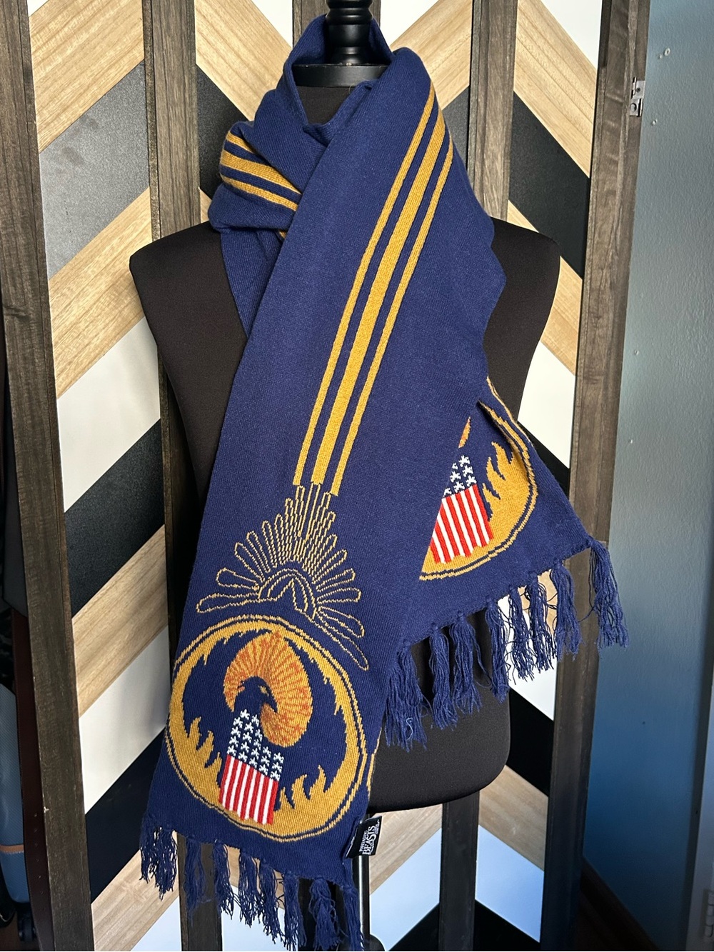 MACUSA Scarf - Fantastic Beasts & Where to Find Them
